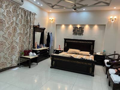 10 MARLA UPER PORTION AVAILABLE FOR RENT IN GHAZNAVI BLOCK BAHRIA TOWN LAHORE