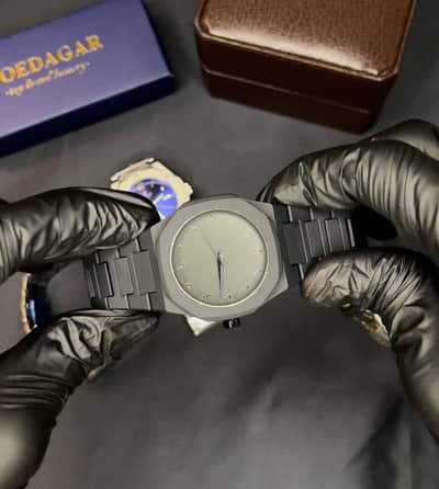 Luxury Black Aura watch