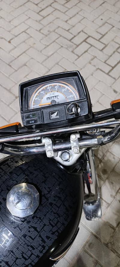 honda cd 70 vip conditions m punjb num laga h