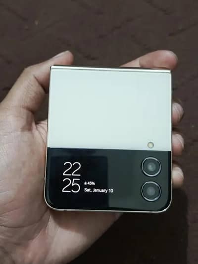 Samsung z flip 4 10/9 condition  12)256 gb storage