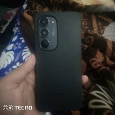 Tecno spark 40 pro 8/256