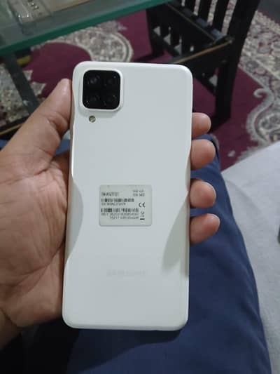 Samsung A12