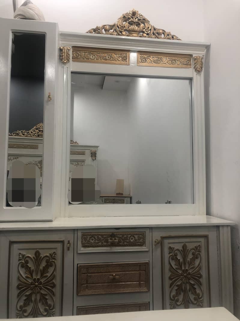 bed set, sofa set, showcase 0