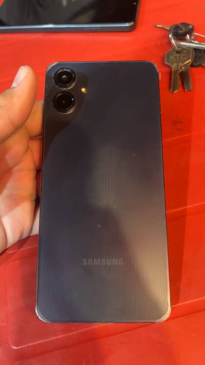 Samsung a06 4/64 40-50 days used