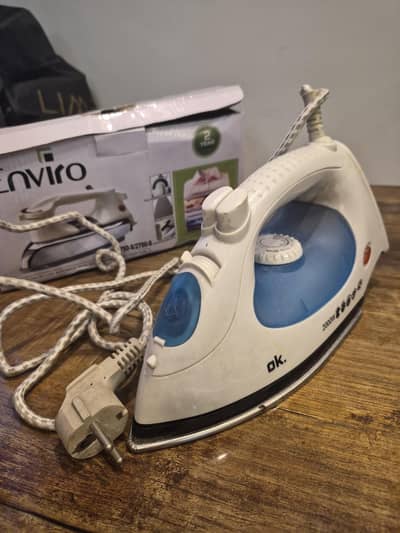 steam iron urgent sale