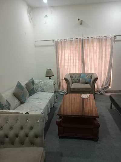 Tariq Garden 10 Marla Upper Portion Available For Rent