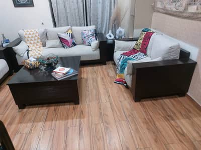 7 Seater Sofa set with Center table and 2 side table