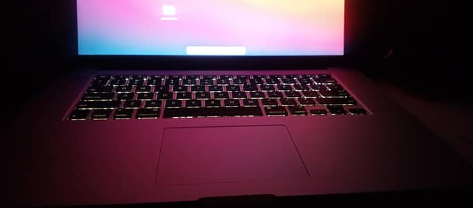 MacBook Pro 15.4 Ratina Display 16GB RAM and 251GB mSATA SSD