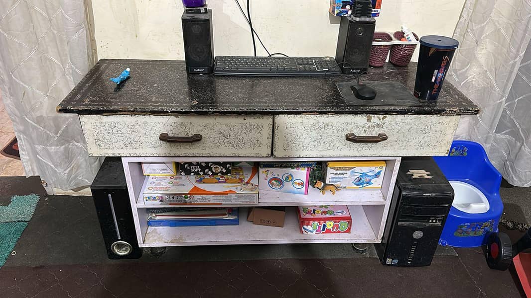 table and shelf 0