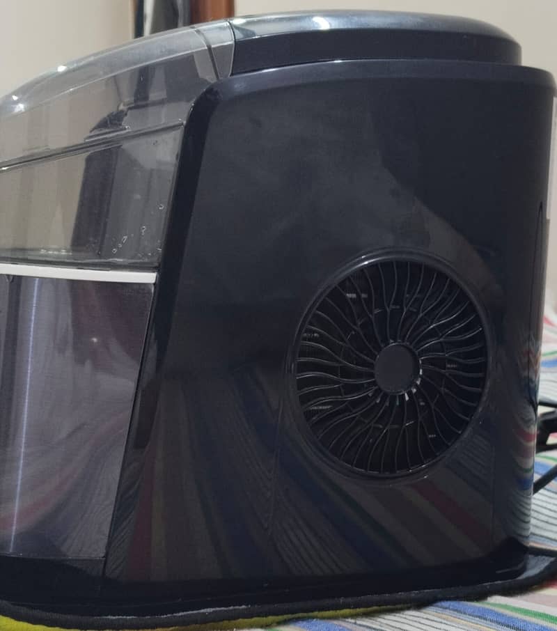 Ice maker 3