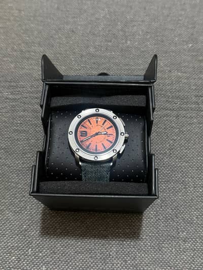 Diesel axial dzt2015 Smart watch