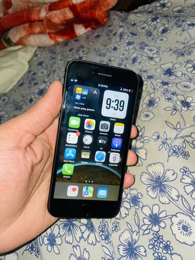 iphone SE 2020 Factory Unlocked