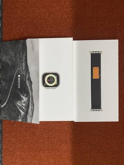 Brand new Apple Watch Ultra 1 (49mm) Titanium – 100% Battery
