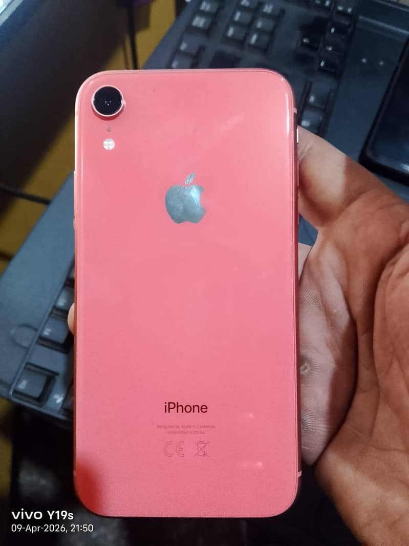 IPHONE XR 3