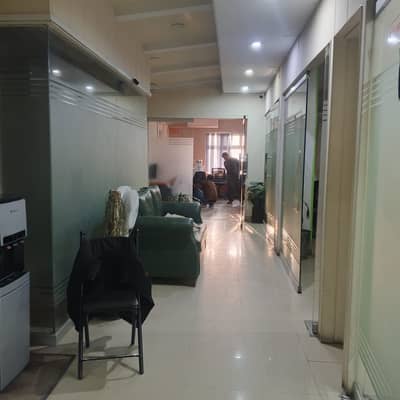 3000 Sqft Hall Office For Rent Hot Location Best For IT Call Center Software House Corporate Office Picture Are 100 Original More Option Available Call For More Details Note For Rent Hot Location Best For