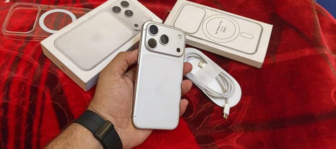  iPhone 17 Pro (Silver) – 256GB