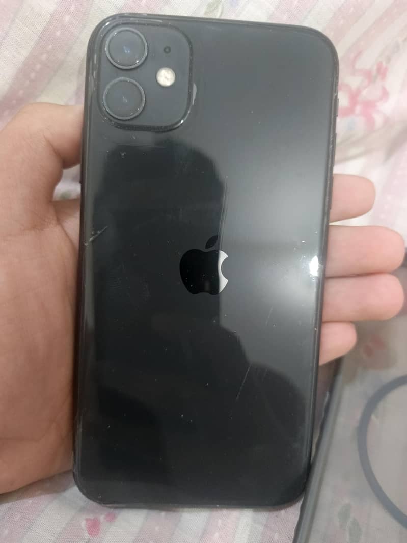 IPHONE 11 8