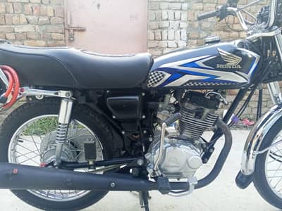 HONDA 125 2024 MODEL RED COLOR