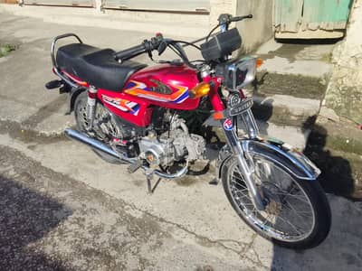 United Bike 2k25 mdle Condition 10/10