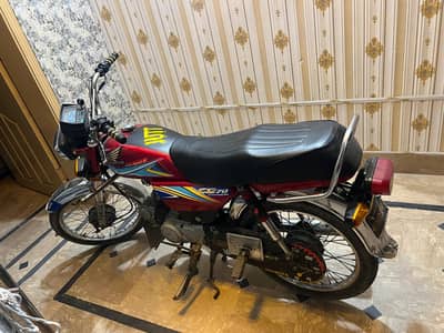 narang Mandi ma bike hai location SAi nai lag rahi bike dak la or par