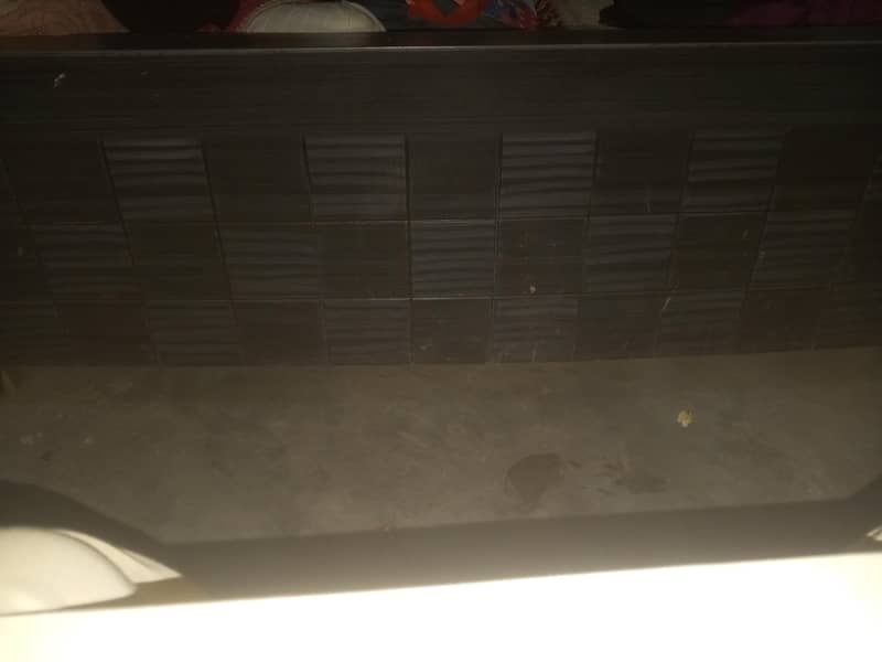 بیڈ سیٹ مکمل  ڈریسنگ ٹیبل 2 سائیڈ ٹیبل 1