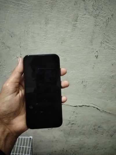 i phone 13  best condition  no open no repair non pta