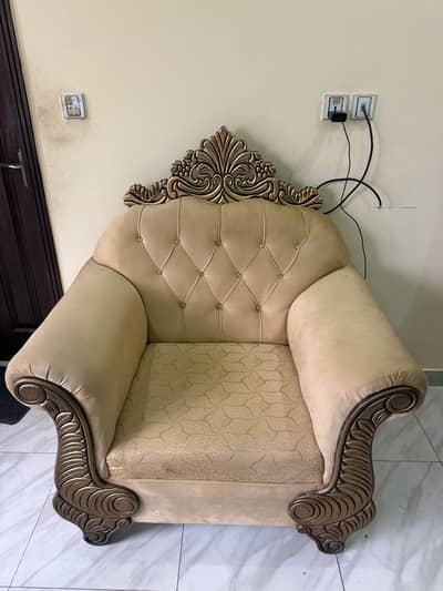 Beautiful Sofa Set Yellow Colour Just like new