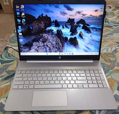 Core i5 11th Generation 16/512