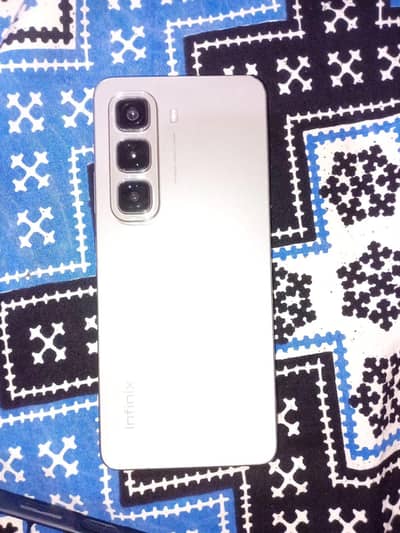 Infinix Hot 50 (4G) | Sleek Silver | 120Hz Display || HELIO G 100