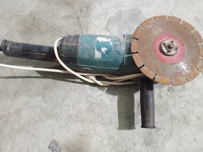 Makita Grander Wall Cutter 9" For Sale