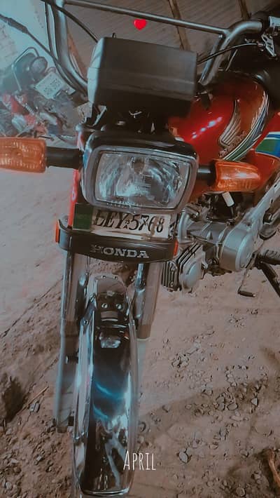 2013 model condition new  janwan  urgent sale