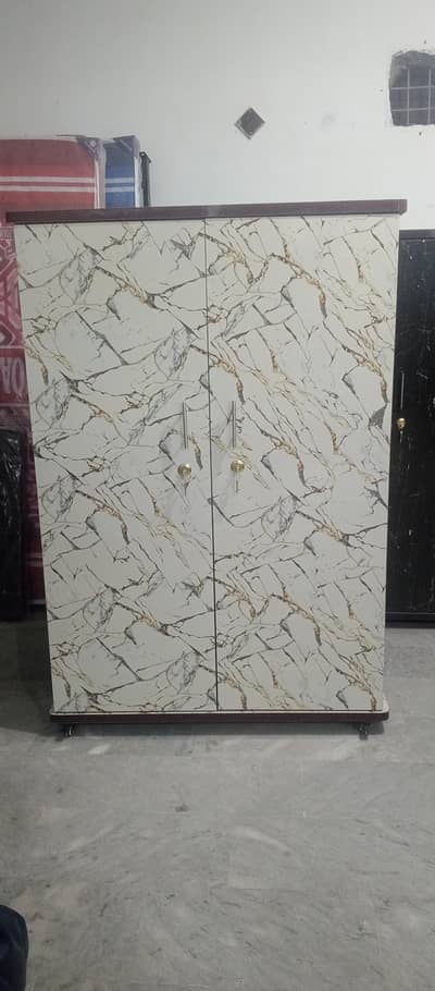 Almari for sale Contact number 0319 5546545