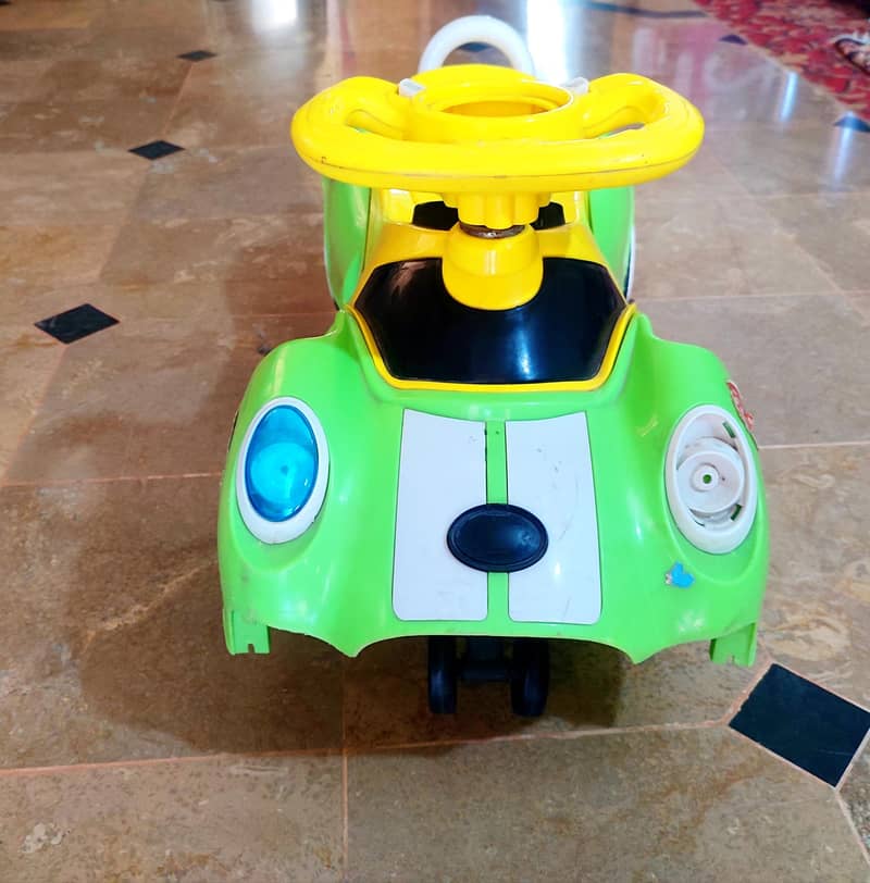  بچوں کی رائیڈ آن کار (Push Car) فروخت کے لیے  1