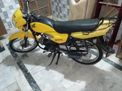 Honda prider