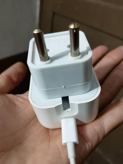 iphone Geniun Charger