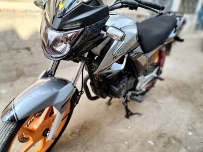 Honda cb 150 F 2022  in mint condition