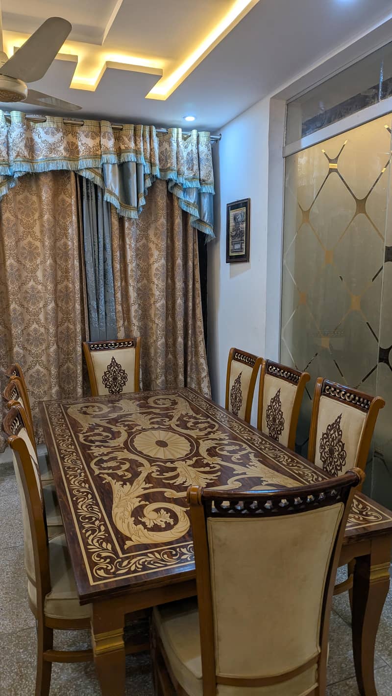 Dinning Table 8 serving 3