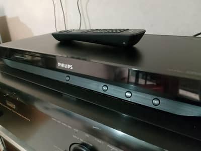 Phillips BDP-3200, blue ray player in original condition