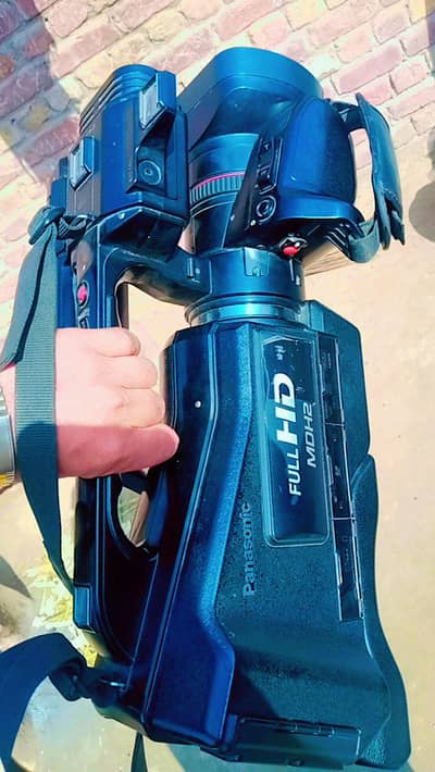 mdh2 mane sell Karna ha boht acha cahlta ha 03069750915