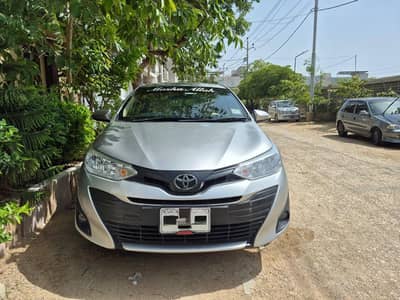 Urgent sale Toyota Yaris 2020 Auto  1.3 2020