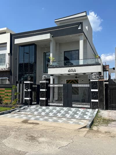 City Housing Sialkot (Block G) (10 Marla) Brand New Modern House Available For Sale