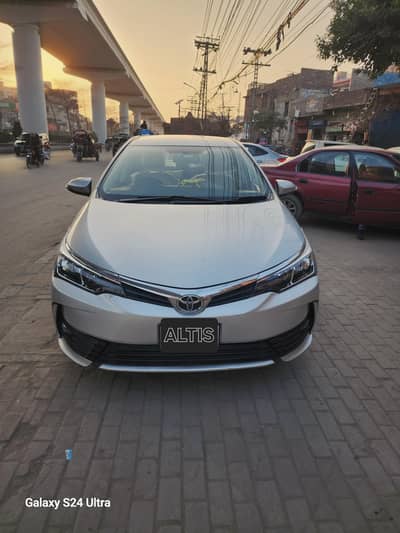 Toyota Altis 1.6 2020
