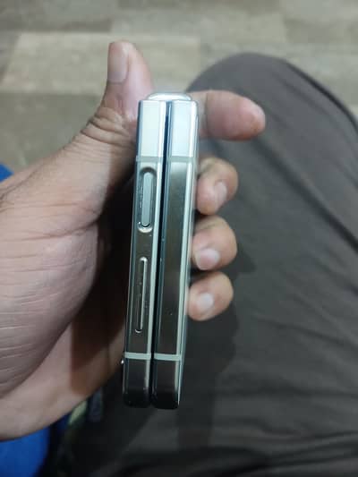 samsung galaxy z flip 5  8gb 512gb