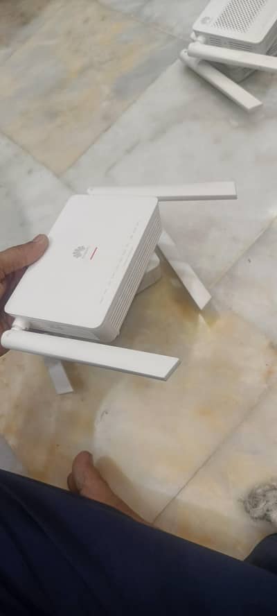 Huawei device new & used- HG 8145X6-10