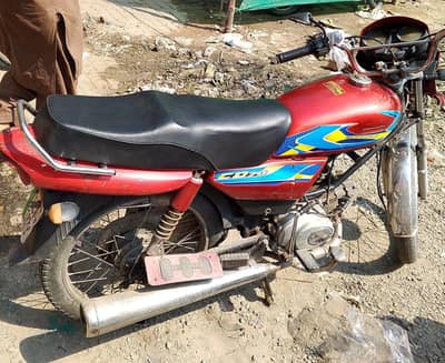 United Us 100CC Urgent sale