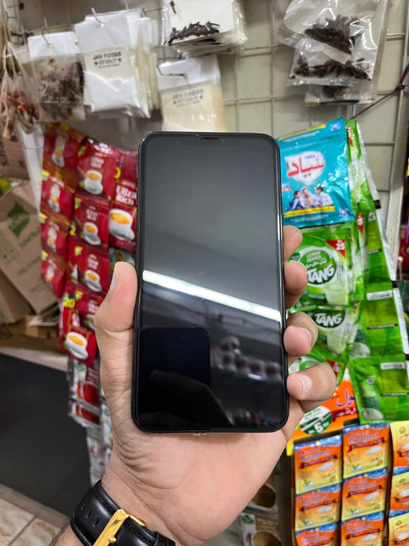 Iphone 11 pro max 5