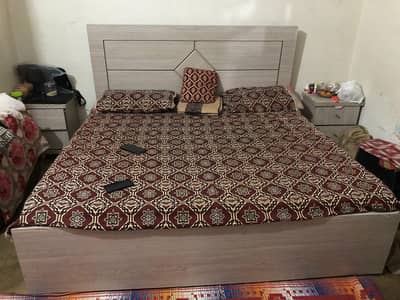 FURNITURE WITHOUT MATTRESS 6X6 (LAMINATED) 03442493399