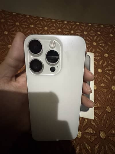 15 pro 10 by 9.5 condition all oky water pack Jv