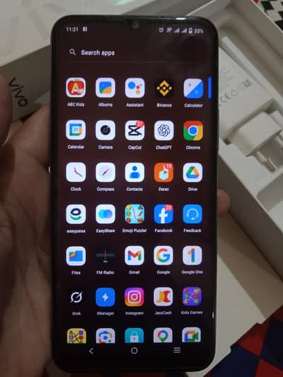 vivo Y21 box chrgr original hai set 10.9 condition or ap dekh lae