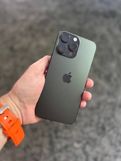 I phone 16 pro max dual